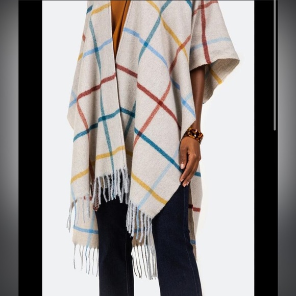 Do everything in love plaid shawl fringe wrap - Picture 1 of 4